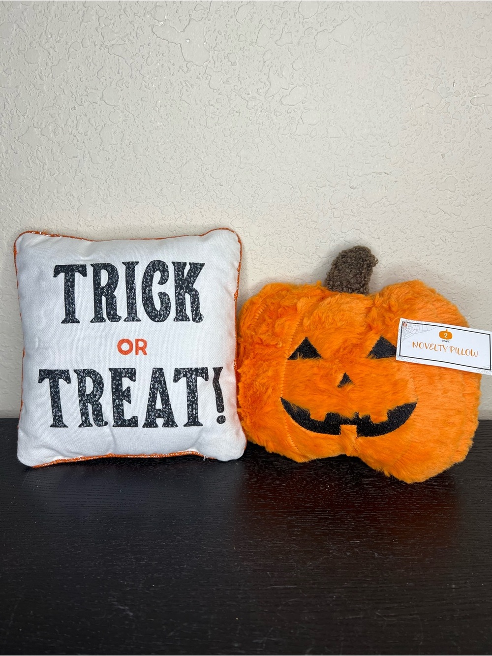 NEW Target Bullseyes Playground Halloween 2026 Trick or Treat Pumpkin Pillow Set